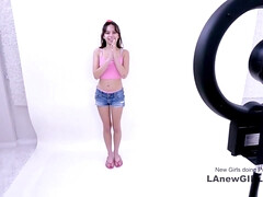 Belle grosse femme bgf, Sucer une bite, Brunette brune, Éjaculer dans la bouche, Papa, Petite femme, Pov, Adolescente