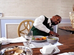 Leie, Schlafzimmer, Grosse titten, Blasen, Betrug, Dildo, Hundestellung, Nass