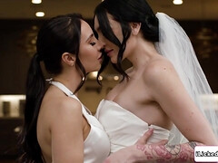 Busty babe tribbing with milf girlfriend