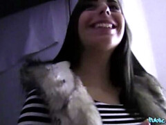 Blasen, Betrug, Spermaladung, Hundestellung, Aufs gesicht abspritzen, Freundin, Pov, Öffentlich