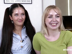 Enthousiasteling, Blond, Seksspeelgoed, Huisgemaakt, Masseren, Masturbatie, Natuurlijke tieten, Slet