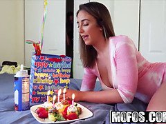 Leie, Bikini, Spermaladung, Aufs gesicht abspritzen, Hd, Pool, Rasiert, Jungendliche (18+)