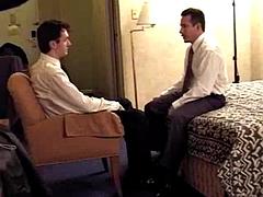 Sucer une bite, Érotique, Fétiche, Homosexuelle, Branlette thaïlandaise, Massage, Masturbation