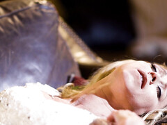 Большие сиськи, Блондинки, Пальцем, Мастурбация, Киски, Молоденькие, Сиськи, Свадьба