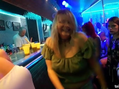 Blondine, Puppe, Hardcore, Interrassisch, Lesbisch, Party, Swingers, Nass