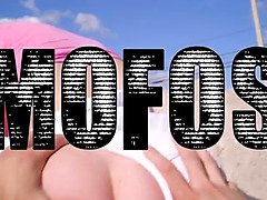 Dormitorio, Verga grande, Mamada, Morena, Corridas faciales, Hd, Pov, Tetas