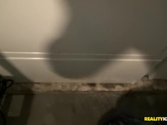 Enthousiasteling, Blond, Sperma in gezicht, Kut duiken, Realiteit, Geschoren, Tiener, Tieten likken