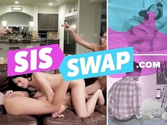 Tetas grandes, Mamada, Consolador, Estilo perrito, Madres para coger, Tetas naturales, Pov, Realidad