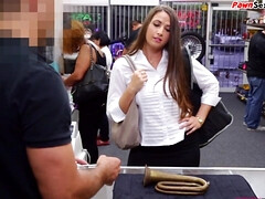 Cul, Sucer une bite, Brunette brune, Hd, Talons, Bureau, Suçant, Adolescente