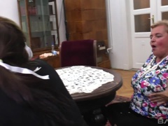 Wohlbeleibte schöne frauen, Braunhaarige, Flotter vierer, Brille, Masturbation, Piercing, Realität, Tätowierung