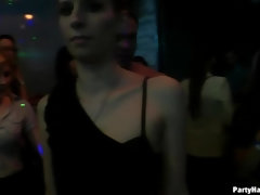 Grosser schwanz, Blondine, Schwanz, Brille, Handjob, Hardcore, Lingerie, Orgie