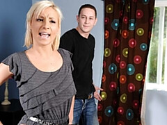 Grosser arsch, Grosser schwanz, Grosse titten, Blondine, Blasen, Hundestellung, Milf, Natürlichen titten