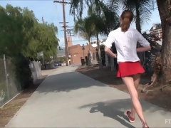 Doppelpenetration, Masturbation, Orgasmus, Öffentlich, Solo, Unter dem rock