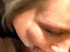 Grosser arsch, Grosser schwanz, Braunhaarige, Spermaladung, Schwanz, Aufs gesicht abspritzen, Reif, Milf