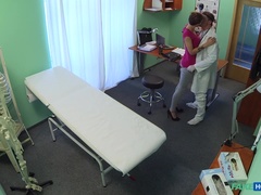 Доктор, Ноги, Фетиш, Пальцем, Лизание, От первого лица, Киски, Подглядывание