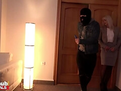 Blondine, Blasen, Europäisch, Reif, Orgasmus, Rasiert, Strümpfe, Ablutschen