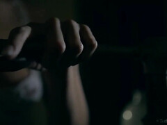 Sucer une bite, Brunette brune, Fétiche, Branlette thaïlandaise, Massage, Rétro ancien