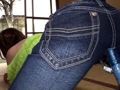 Japanese tight Pussies - Asian babe in blue jeans gets - Toys