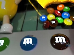 素人, 足コキ, 放尿, ハメ撮り, シャワー, 喫煙, タトゥー, おもちゃ