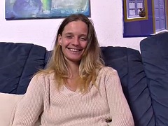 Enthousiasteling, Grote lul, Pijpbeurt, Stel, Duits, Hardcore, Openbaar, Tieten likken