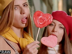 Anal, Cul, En levrette, 2 femmes 1 homme, Hd, Chatte, Chevaucher, Plan cul à trois