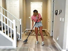 18 летние, Крупный план, Кончили внутрь, Семяизвержение, Смазливые, Тощие, Развязные, Молоденькие