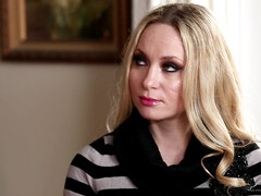 Leie, Tussi, Grosser arsch, Blondine, Fingern, Büro, Piercing, Muschi