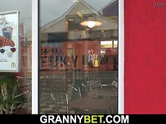 Belle grosse femme bgf, Grandpère, Mamie, Énorme, Mature, Chatte, Réalité, Nénés