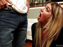 Gros cul, Grosse bite, Gros seins, Blonde, Sucer une bite, Mère que j'aimerais baiser, Rasée, Nénés