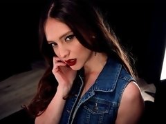 バック, 指いじり, 手コキする, キス, 下着, 淫乱熟女, 赤毛, ストッキング
