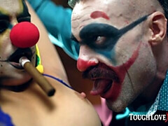 Culo grande, Verga grande, Mamada, Morena, Estilo perrito, Peludo, Coño