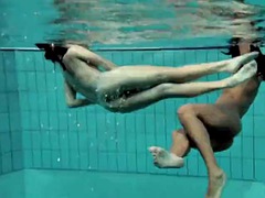 Enthousiasteling, Lieveling, Biseksueel, Erotisch, Buiten, Softcore pornografie, Tiener, Tieten likken