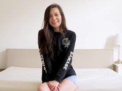 Amateur, Grosse bite, Gros seins, Sucer une bite, Tir de sperme, Queue, Pov, Adolescente