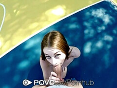 Blasen, Braunhaarige, Schwanz, Aufs gesicht abspritzen, Hardcore, Im freien, Jungendliche (18+), Titten