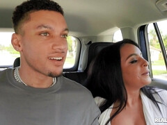 Grote kont, Pijpbeurt, Sperma in gezicht, Interraciaal, Latijnse vrouw, Masturbatie, Kut duiken, Tiener