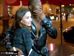 デカ尻, フェラチオ, 茶髪の, チン, Hd, 異人種間, なめる, オマンコ