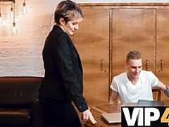 Blonde, Poilue, Hd, Mature, Russe, Jarretelles, Professeur