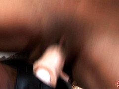 Gros seins, Gode, Mère que j'aimerais baiser, Seins naturels, Piercing, Fessée, Jouets, Vibromasseur