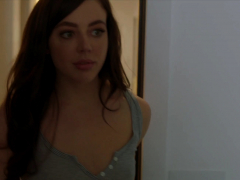 Anal, Sucer une bite, Brunette brune, En levrette, Faciale, Hard, Rousse roux, Plan cul à trois