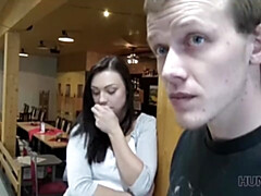 Paar, Gehörnter ehemann, Tschechisch, Hd, Lecken, Pov, Muschi, Jungendliche (18+)