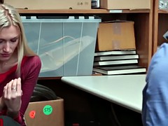 Gros seins, Blonde, Hard, Bureau, Pute, Plan cul à trois, Uniforme