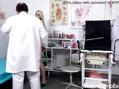 Grote mammen, Exam, Fetisj, Hardcore, Hd, Rijpe lesbienne, Moeder die ik wil neuken, Orgasme