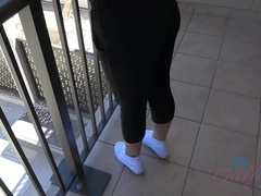 Cuarto de baño, Morena, Pov, Coño, Afeitado, Calcetines, Tatuaje, Tetas