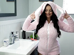 Gros cul, Grosse bite, Gros seins, Sucer une bite, Mère que j'aimerais baiser, Echangistes, Adolescente, Nénés