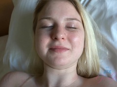 Leie, Blondine, Besamung, Freundin, Piercing, Muschi, Rasiert, Titten