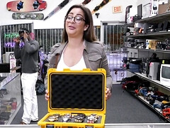 Trastienda, Verga grande, Tetas grandes, Europeo, Francés, Gafas, Sexo duro, Pov