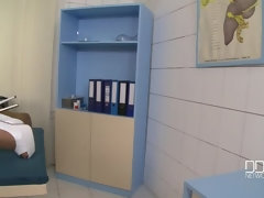 Blond, Jurk, Voetbeurt, Frans, Inshuiven, Zoenen, Orgasme, Kut duiken