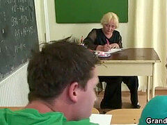 Collège université, Femme au foyer, Mature, Maman, Réalité, Plan cul à trois