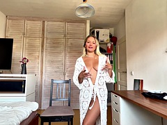 Gros seins, Lingerie, Solo, Nénés