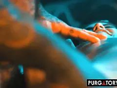 Sucer une bite, En levrette, Petite femme, Criant, Rasée, Tatouage, Plan cul à trois, Jouets